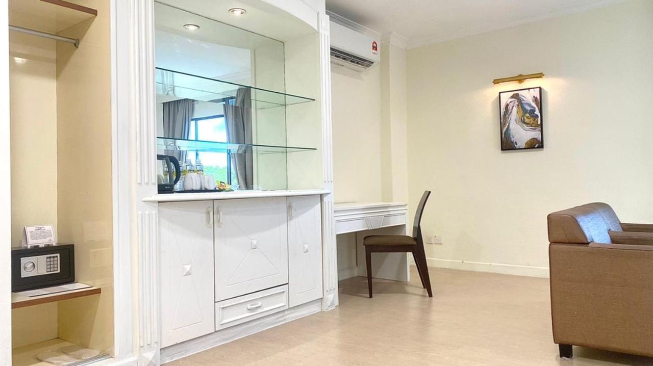 Swiss Avenue Hotel Sungai Petani Exteriör bild